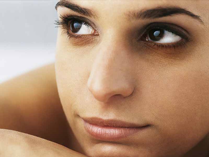 دربارۀ این مقاله بیشتر بخوانید تیرگی اطراف چشم و درمان آن